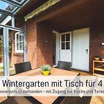 Huus Binnensee - Erdgeschoss-wohnung Mit Garten & Seeblick - Wintergarten & Terrasse - Hundefreundlich - Ruhige Lage - Suedstrand 5 Min Mit Rad