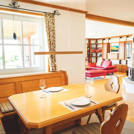 Huus Binnensee - Erdgeschoss-wohnung Mit Garten & Seeblick - Wintergarten & Terrasse - Hundefreundlich - Ruhige Lage - Suedstrand 5 Min Mit Rad